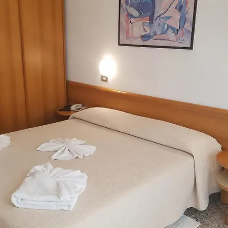 Conti 3* 里米尼