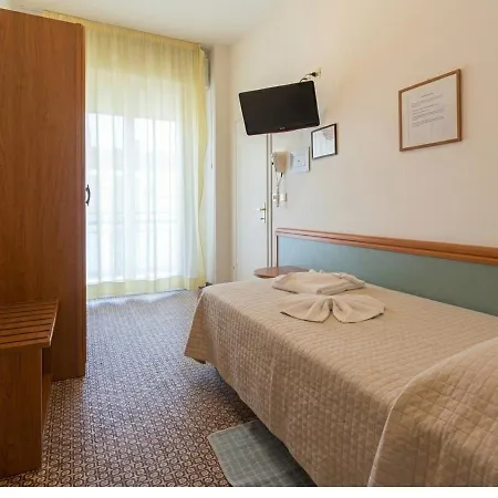 Conti 3*