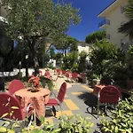 Conti 3* Rimini