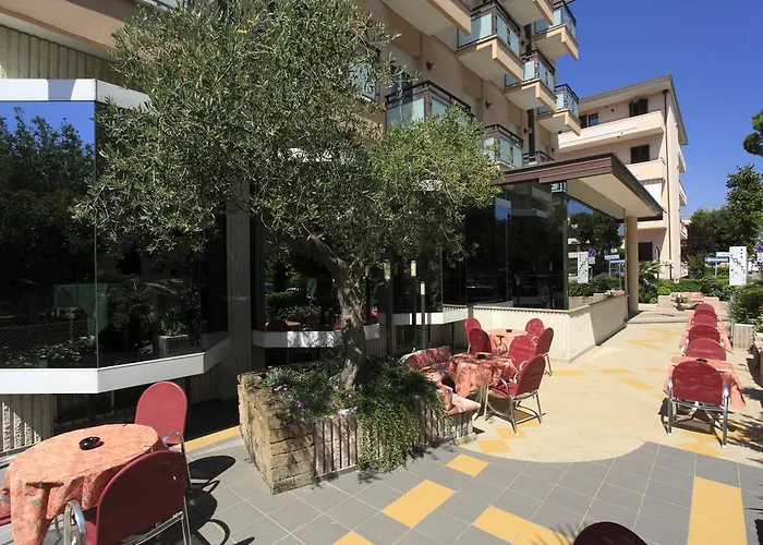 Conti 3* Ρίμινι